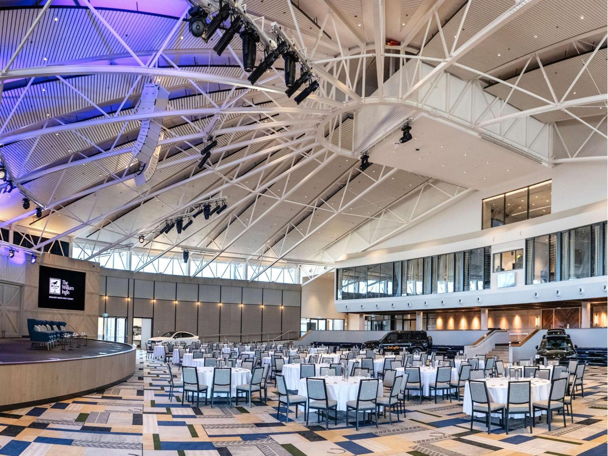 The William Inglis Mgallery Warwick Farm Buitenkant foto The interior of the terminal